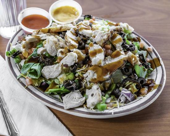 Order Grilled Chicken Salad food online from Rolling Hills Restaurant store, Mandan on bringmethat.com