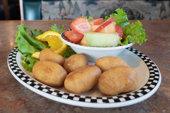 Order Cubs Granny Bear’s Mini Corn Dogs 6 pcs food online from Black Bear Diner store, Rohnert Park on bringmethat.com