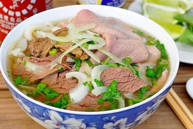 Order Pho Tai Nam food online from Green Bamboo Noodle House store, Cordova on bringmethat.com