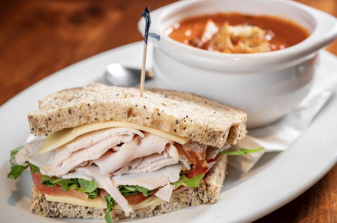 Order Half Sandwich & Cup of Soup food online from Labriola Bakery Cafe store, Oak Brook on bringmethat.com