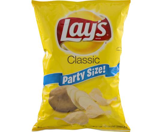 Order Lays Classic 8oz  food online from Fresko Market store, Miami on bringmethat.com