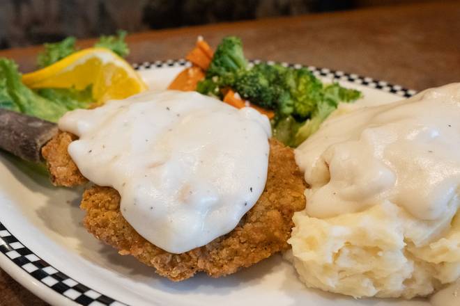 Order Bear Paw Chicken Fried Steak food online from Black Bear Diner store, Rohnert Park on bringmethat.com