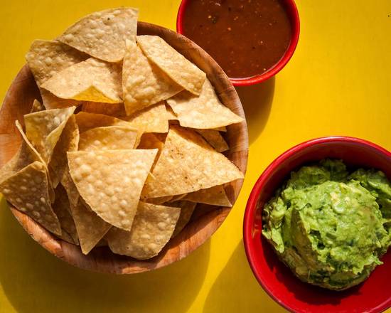 Order Chips and Guacamole food online from Jose Goldstein store, Calabasas on bringmethat.com