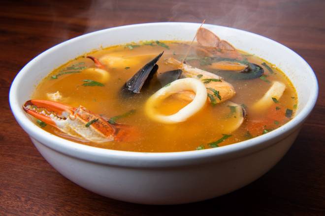 Order Caldo de Mariscos food online from El Tipico Quetzal Cafeteria store, West Palm Beach on bringmethat.com