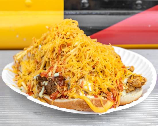 Order Ternerito Mixto de Carne y Pollo food online from Tartara y Alemana FoodTruck store, Miami on bringmethat.com