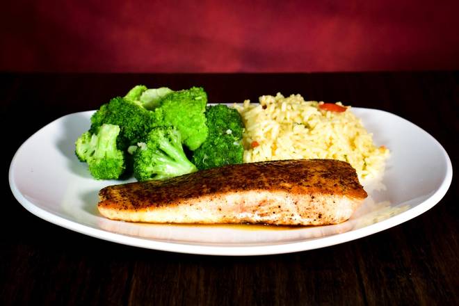 Order Pan Seared Salmon food online from Aspen Creek Grill store, Noblesville on bringmethat.com