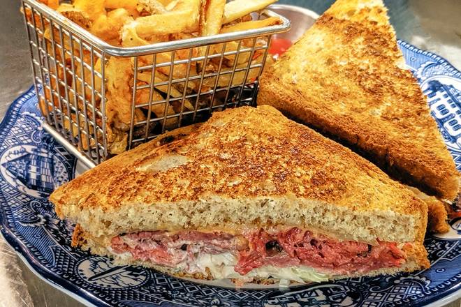 Order Pastrami Reuben food online from Founding Farmers Tysons store, Providence on bringmethat.com