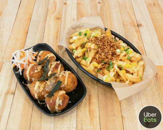 Order Takoyaki* food online from Senzu NoodleBar store, West Melbourne on bringmethat.com