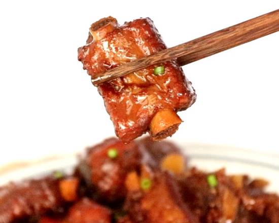 Order 5.5 Braised Spareribs 红烧排骨 food online from Shandong Bao House store, Seattle on bringmethat.com