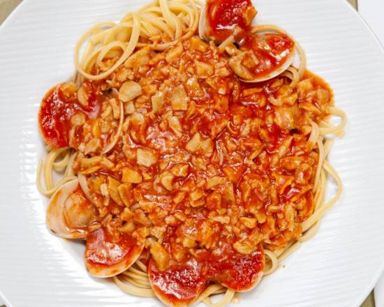 Order Linguini Al Vongole food online from The Portofino Restaurant store, Arlington on bringmethat.com