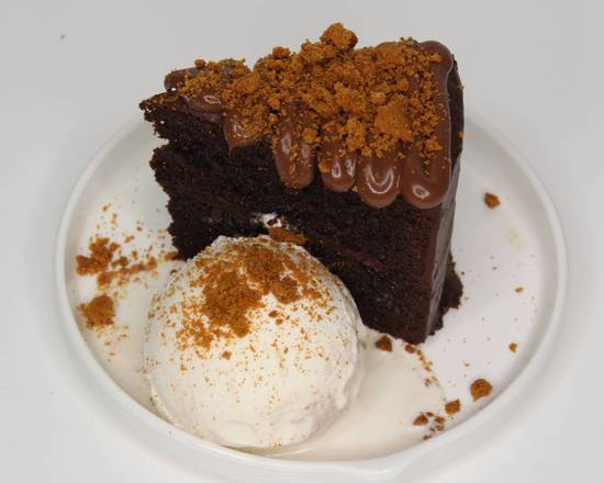 Order Chocolate Cake food online from Bocas House store, Doral on bringmethat.com