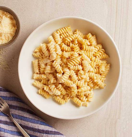 Order KIDS FUSILLI ALFREDO food online from California Pizza Kitchen - Tysons Corner store, McLean on bringmethat.com