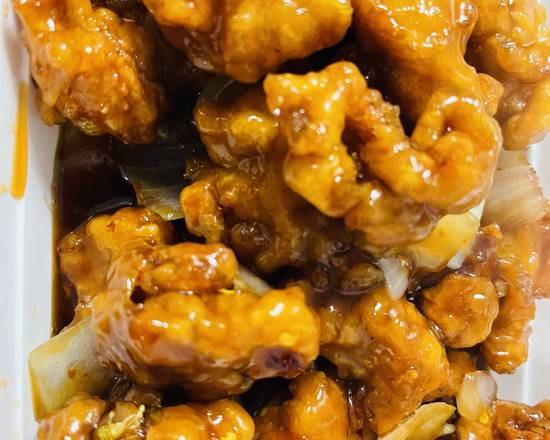 Order Orange Chicken food online from Auntie Lee store, CHAMPAIGN on bringmethat.com
