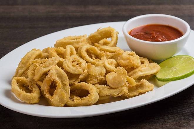 Order Calamares Fritos / Fried Calamari food online from El Guayaquileno Restaurant store, Elmhurst on bringmethat.com