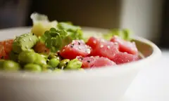 STUBBORN POKE & CHIPS
