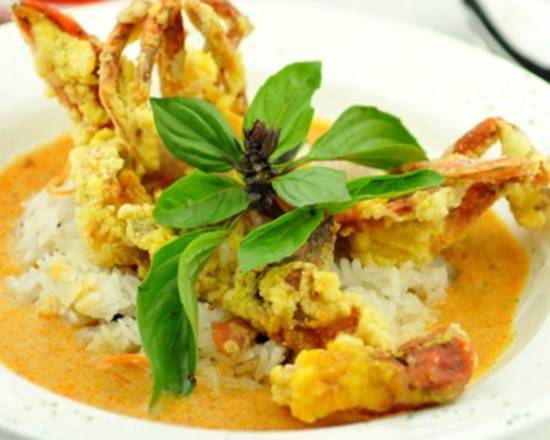 Order Soft Shell Crabs food online from Satto Thai & Sushi Bar store, Atlanta on bringmethat.com