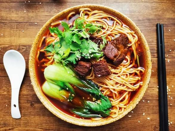 Order Spicy Beef Noodle Soup 红烧牛肉面 food online from Chopsticks Cuisine store, Seattle on bringmethat.com