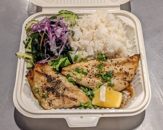 Order Saba Shioyaki food online from Jojo Sushi Bar & Restaurant store, Santa Rosa on bringmethat.com