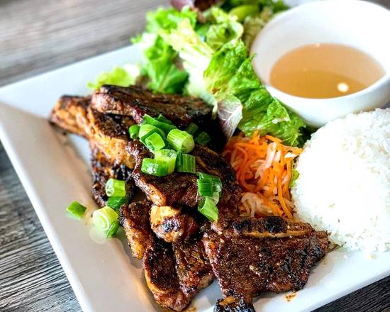 Order C2 Com Suon Bo - Rice w/ Grilled Short Ribs - It's BACK! food online from Pho Hue Oi store, Redondo Beach on bringmethat.com