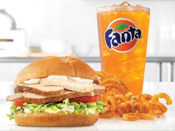 Order Roast Classic Chicken Sandwich food online from Arby store, Palatine on bringmethat.com