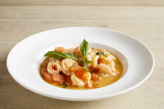 Order Shrimp Scampi Entree food online from Mario's of East Northport store, East Northport on bringmethat.com
