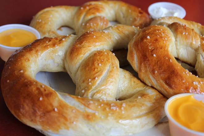 Order 3 Jumbo Pretzels + 3 Dipping Sauces food online from Ben Soft Pretzels store, Warsaw on bringmethat.com